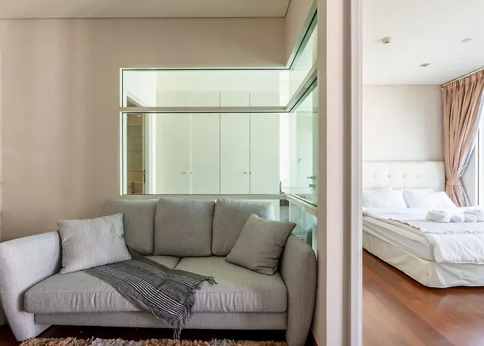 Luxury Prime Thong Lor - Fast Wifi, Gym&pool Apartment