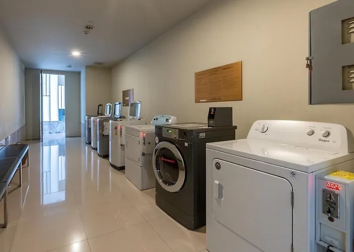 Luxury Prime Thong Lor - Fast Wifi, Gym&pool Apartment *