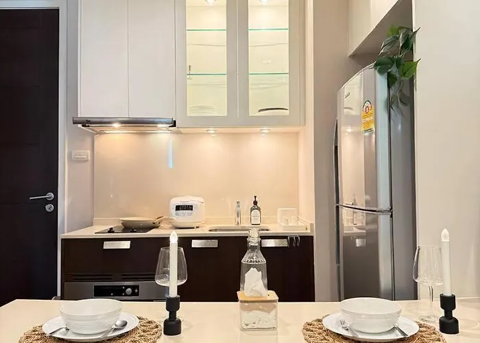 Luxury Prime Thong Lor - Fast Wifi, Gym&pool * Bangkok