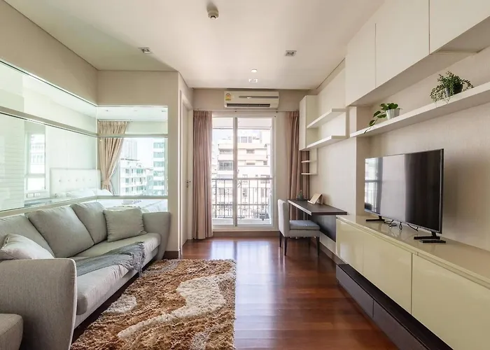 Luxury Prime Thong Lor - Fast Wifi, Gym&pool Bangkok