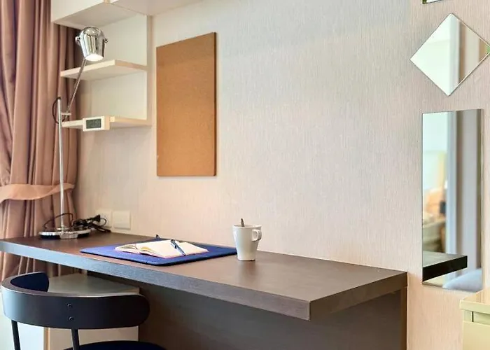 Luxury Prime Thong Lor - Fast Wifi, Gym&pool Apartment Bangkok