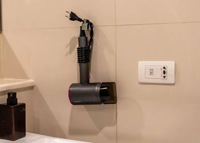 Apartment Luxury Prime Thong Lor - Fast Wifi, Gym&pool Bangkok