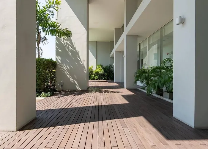 Luxury Prime Thong Lor - Fast Wifi, Gym&pool Apartment *